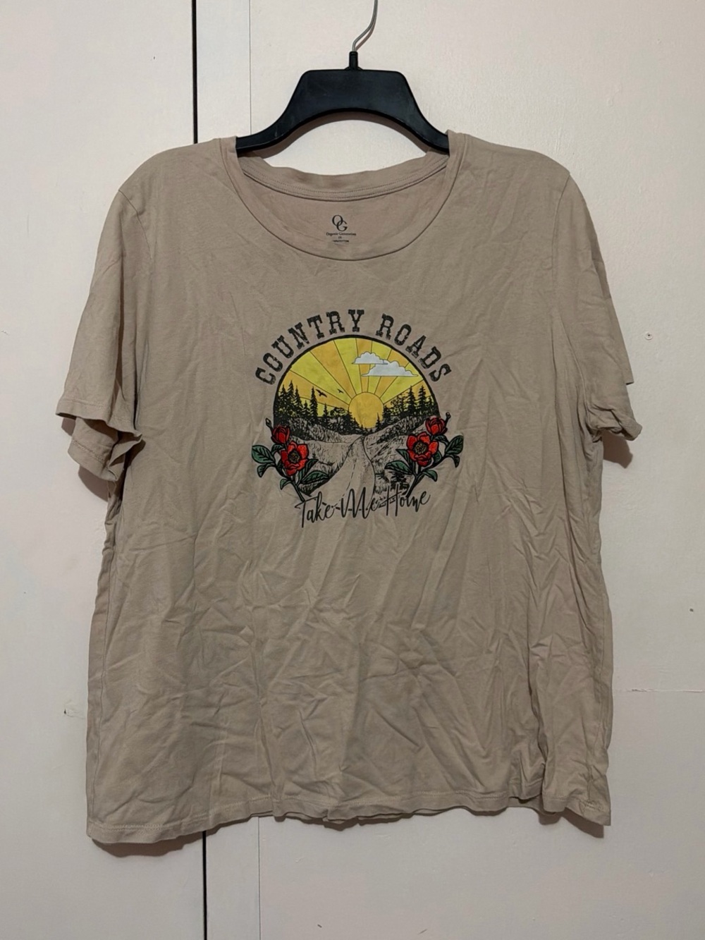 Country Roads Graphic Tee - Beige